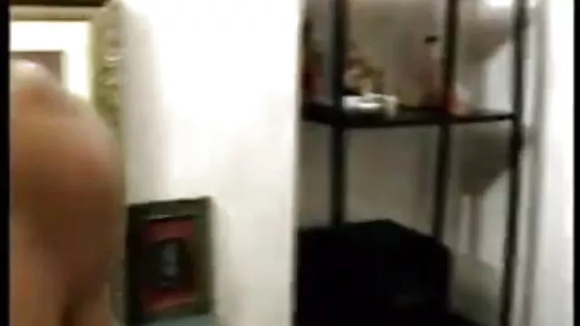 अविश्वसनीय रूप से संवेदनशील गोरा भोजपुरी हिंदी सेक्सी मूवी से उड़ा