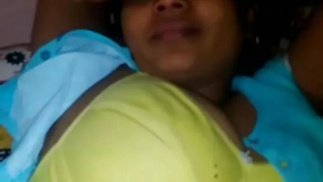 प्यारा शौकिया एमआईएलए चूसने और कमबख्त सेक्सी हिंदी वीडियो मूवी