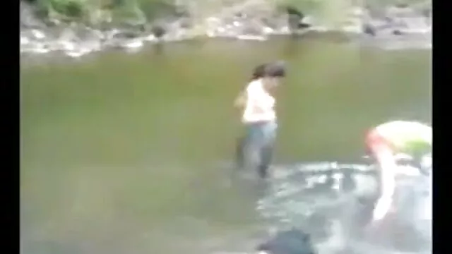 सुनहरे बालों वाली यूरो किशोर गुदा सेक्स 420 के बारे में सीखता है हिंदी फिल्म सेक्सी एचडी में