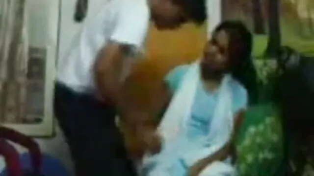 सेक्सी हिंदी एचडी सेक्सी मूवी त्रिगुट