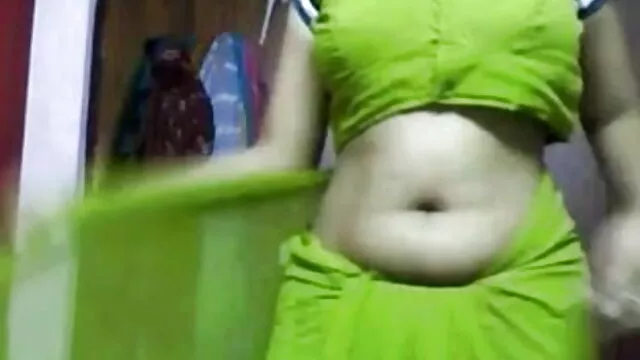 बालों वाली बिल्ली के साथ सेक्सी छोटे हिंदी वीडियो सेक्सी मूवी बालों वाली दादी