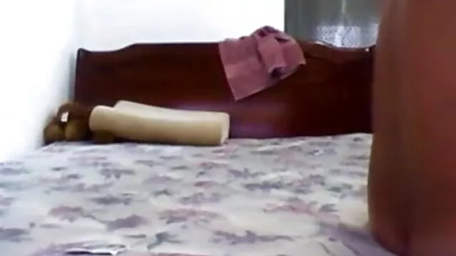 उसके स्तनों सेक्सी मूवी दिखाइए हिंदी में और चेहरे पर जीज़