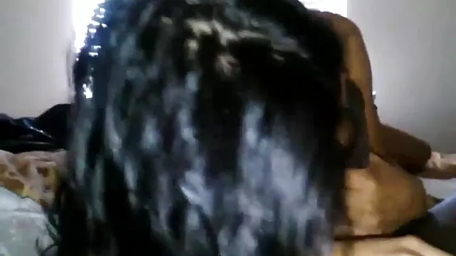 सुपर कमबख्त सेक्सी यूरो सेक्सी हिंदी वीडियो फुल मूवी स्टड डी पी उसे चूमने