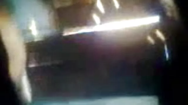 मिस्सा खुद हिंदी इंग्लिश सेक्सी मूवी अंगुलियाँ