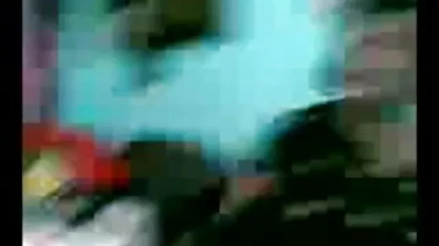 डिल्डो फुल हद सेक्सी मूवी पर फुहार