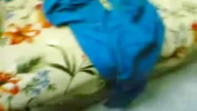 मोनिक हिंदी में सेक्सी मूवी एचडी और एकमात्र डायर