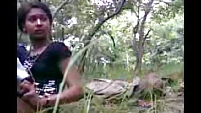 हॉट हिंदी सेक्सी पिक्चर फुल मूवी वीडियो ब्लोंड डांसिंग क्रेजी