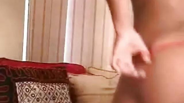 टोरी लेन में और घर के बाहर टक्कर हिंदी सेक्सी फुल मूवी लगी