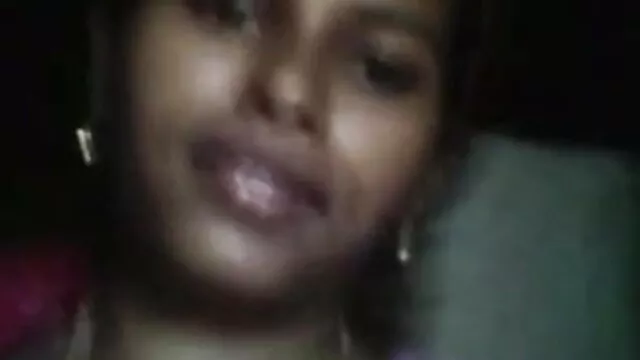 डोरोथी मेसिड bf सेक्सी मूवी हिंदी बीजे को उसके डिल्डो देता है