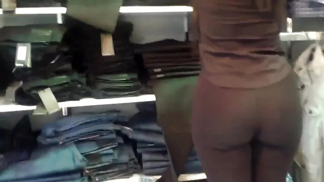 कॉलेज गर्ल बूढ़े आदमी फुल सेक्स हिंदी फिल्म द्वारा पाला और गड़बड़