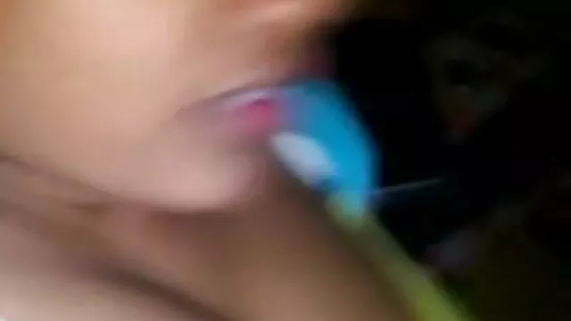 स्तन पर गलफुल्ला हिंदी सेक्सी मूवी सह