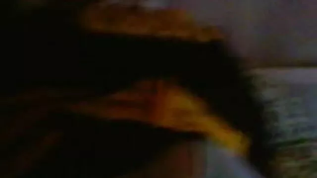 वह अपनी पत्नी हिंदी सेक्सी मूवी हिंदी सेक्सी मूवी को एक दोस्त द्वारा गर्भवती बना देता है