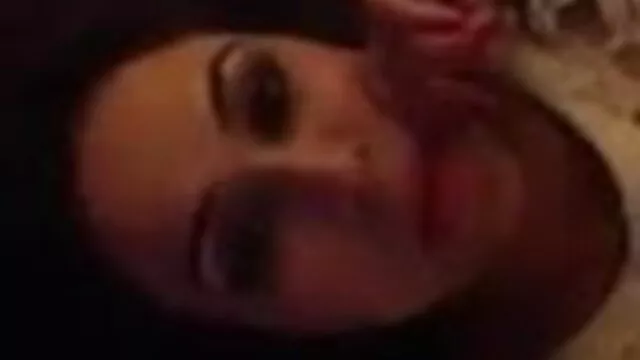 बड़े किशोरों के लिए हिंदी फिल्म मूवी सेक्सी गर्म किशोर कपड़े पहनते हैं