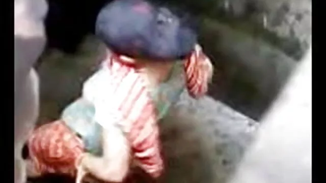 गुलाबी जांघ में तेजस्वी रेडहेड इसे पीछे से प्यार करता है सेक्सी मूवी सेक्सी मूवी हिंदी में