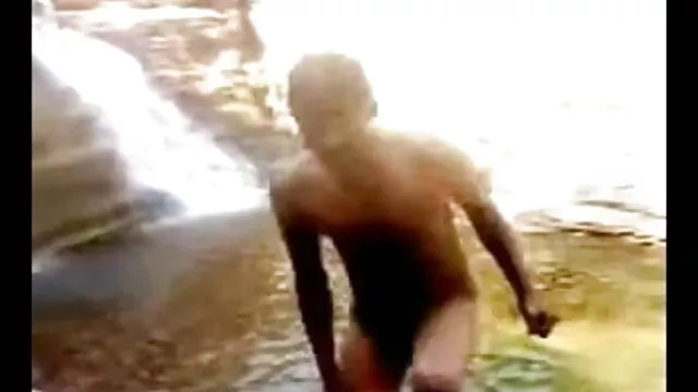 सुबह 5 सेक्सी मूवी बीपी वीडियो बजे किंकी कैली हस्तमैथुन