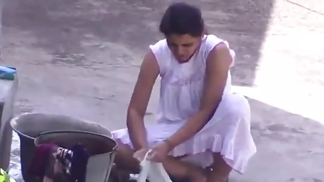 समलैंगिक sluts खेलते हैं और गंदा सेक्स की मूवी हिंदी में हो जाओ